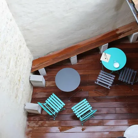 Le Pied Du Geant - Local Securise Pour Les Velos 4* Tournon-sur-Rhone