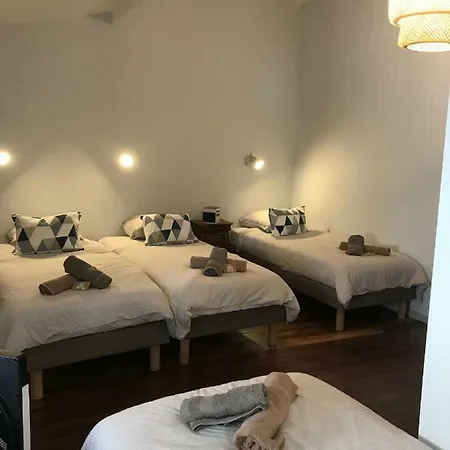 Le Pied Du Geant - Local Securise Pour Les Velos Bed & Breakfast