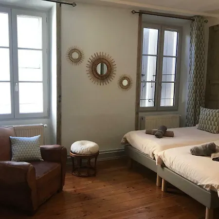 Le Pied Du Geant - Local Securise Pour Les Velos Nocleg ze śniadaniem 4*