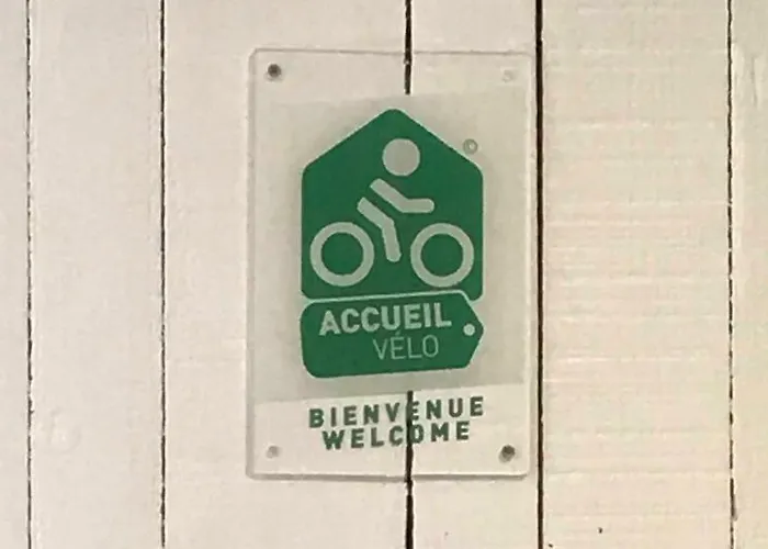 Le Pied Du Geant - Local Securise Pour Les Velos 住宿加早餐酒店